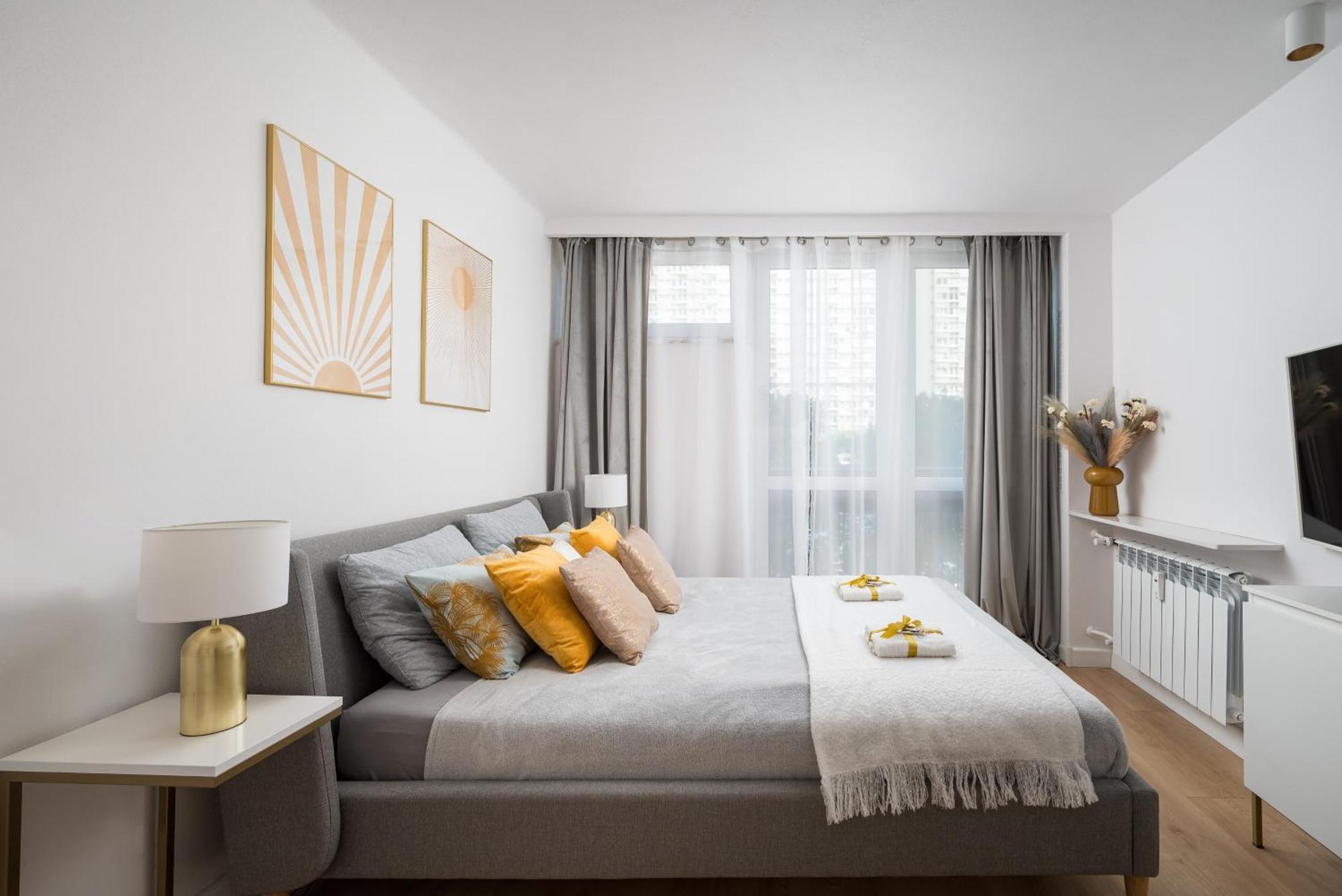 Gold Premium Central Suite 950 M To Central Station Parking Varşova Dış mekan fotoğraf
