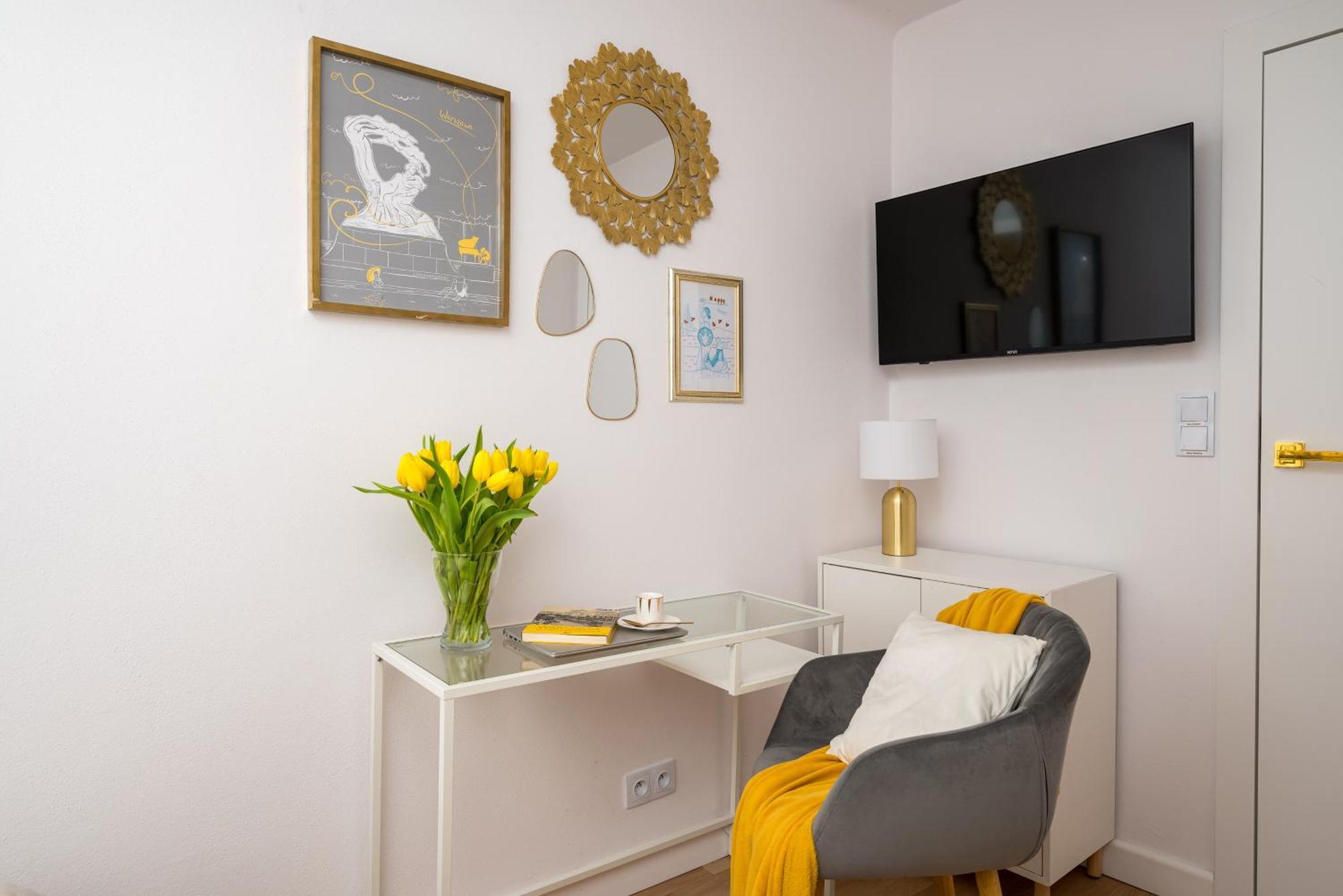 Gold Premium Central Suite 950 M To Central Station Parking Varşova Dış mekan fotoğraf